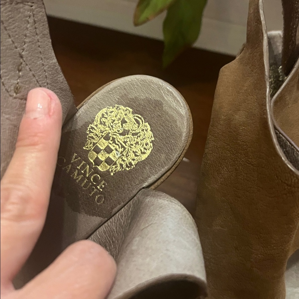 Vince Camuto Tan Leather Sandals 7.5 gently used and are in excellent condition - Picture 6 of 8